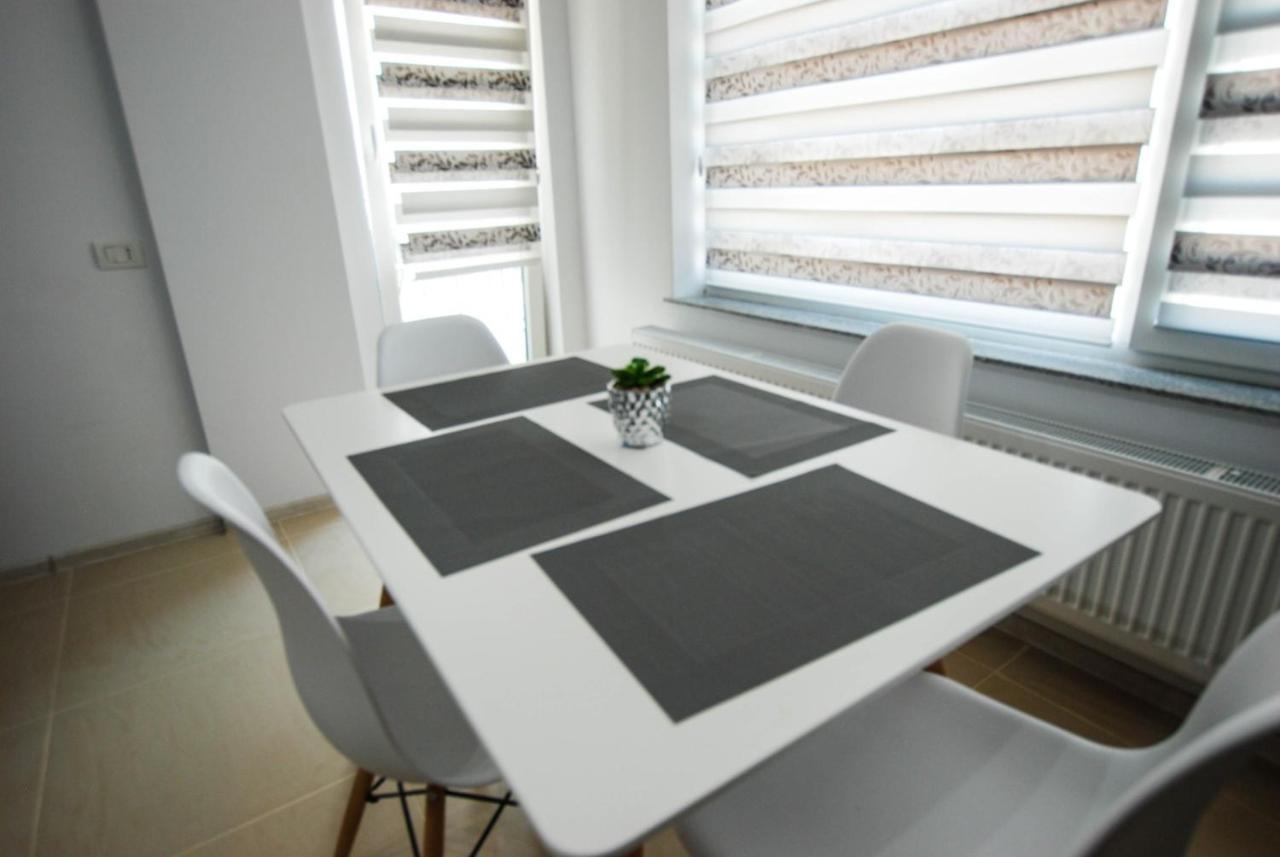 Ambra Apartment Mamaia-Nord Navodari Exterior photo